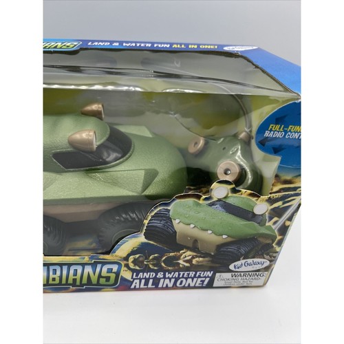 Kid Galaxy Morphibians R/C Amphibious Vehicle Runs On Land, On Water GATOR - Picture 3 of 15