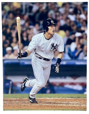 HIDEKI MATSUI “GODZILLA” NEW YORK YANKEES 11” X 14” UNSIGNED PHOTO