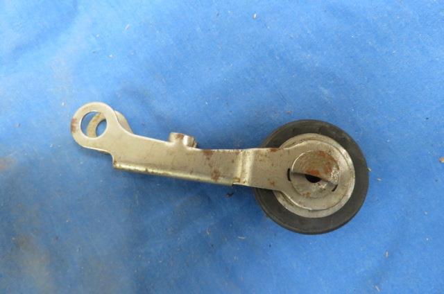 NOS Honda, # 23170-259-000 - TENSIONER CA77 CB77 CB72 CL77 CL72