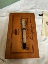 MONTEGRAPPA Cosmopolitan Africa Fountain Pen, 18K  M Nib-New