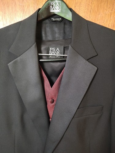 Jos. A. Bank black tuxedo 44R jacket 37R pants, vest, bowtie, silk suspenders - Picture 2 of 24