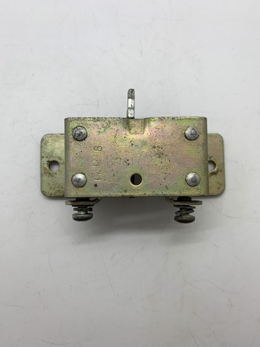 MGB GT & Roadster Boot Tailgate Lock Latch AHH7450 with screws & washers kit NOS - Picture 4 of 12