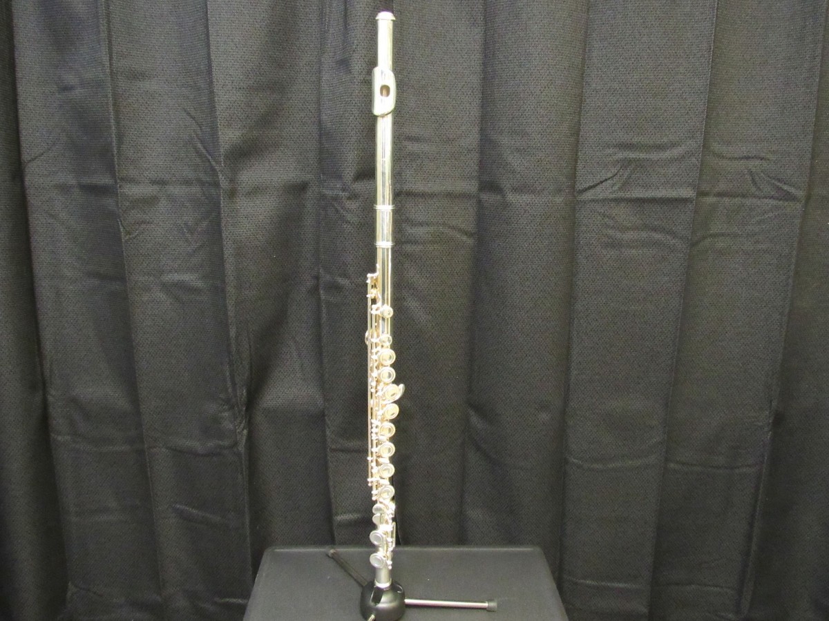 Armstrong 104 Flute | eBay
