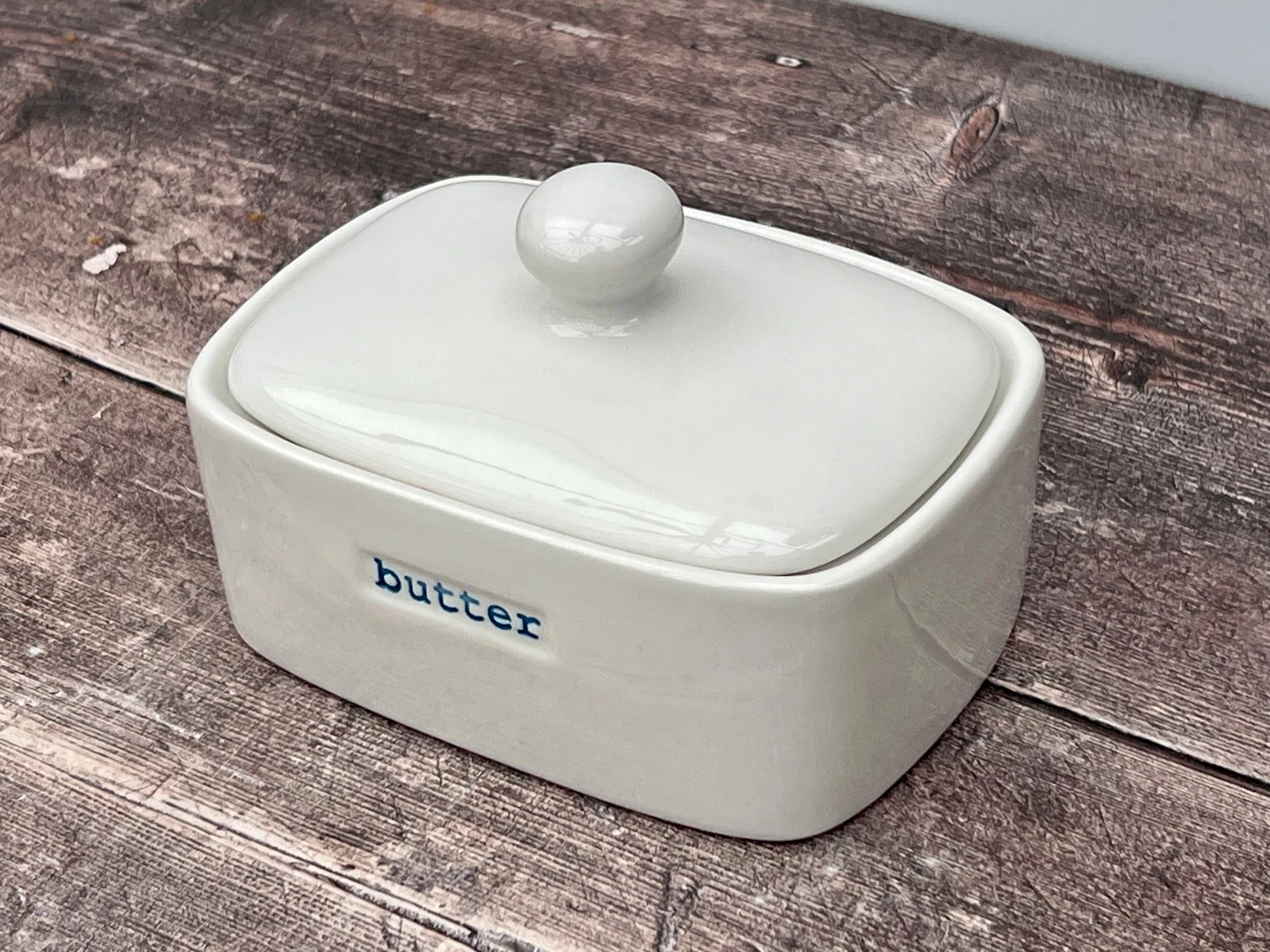 White ‘Butter’ Dish
Opens in a new window or tab