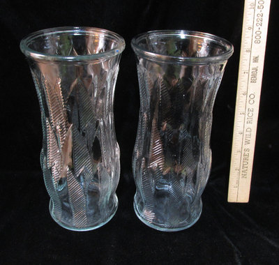 Set 2 Clear Glass Vases Flower Floral  Feather Arrow Textured Brody Co 7 18