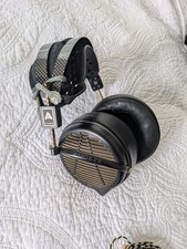 Audeze Over-Ear Headphones Black Adjustable Headband 6.35mm Cable Hard Case