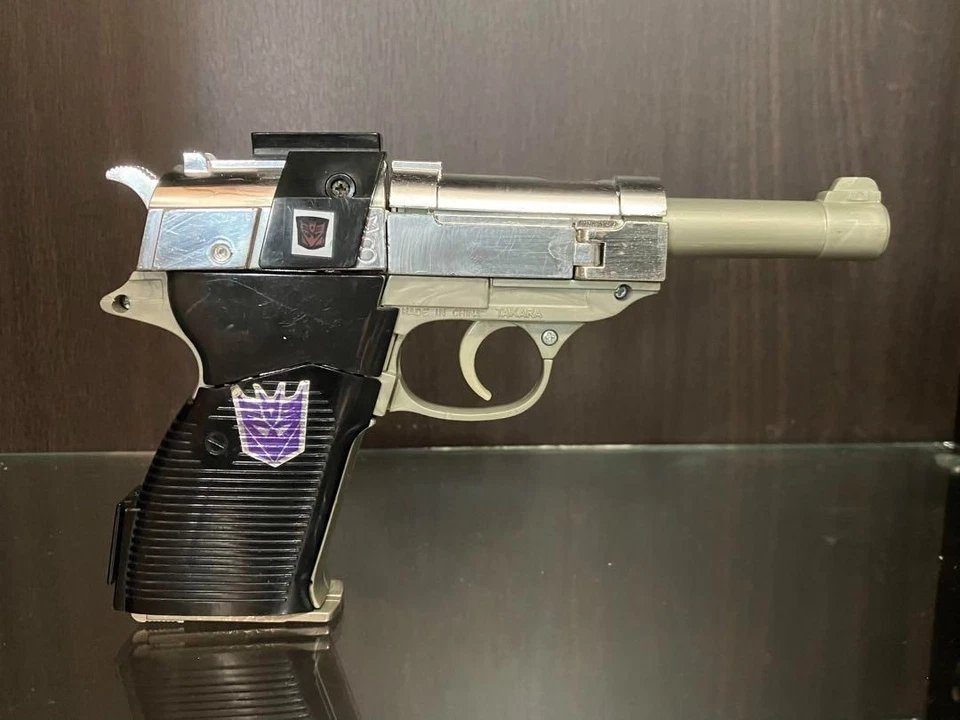 Vtg Toy 1983 Megatron G1 Transformer Walther P38 Pistol Takara Made In Japan - Image 4 of 4