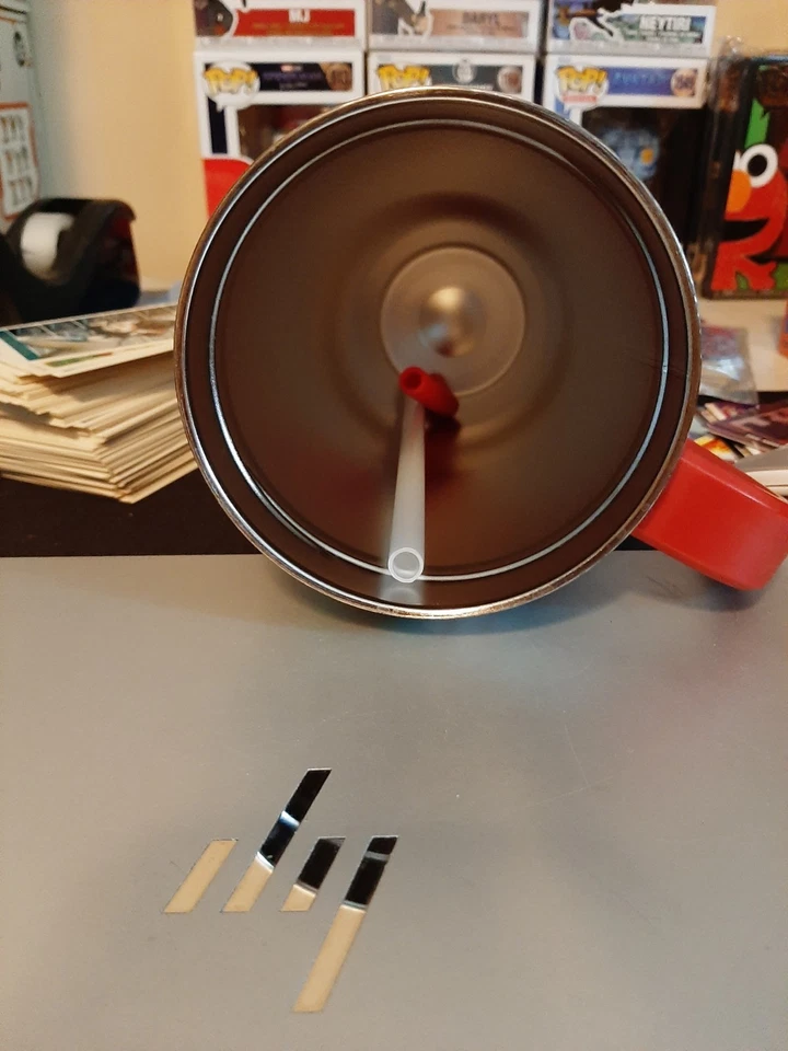 SWIG LIFE ! 40OZ MEGA MUG ( HOMERUN DESIGN )(BASEBALLS & BATS RAISED TEXTURE) !! - Image 4 of 4