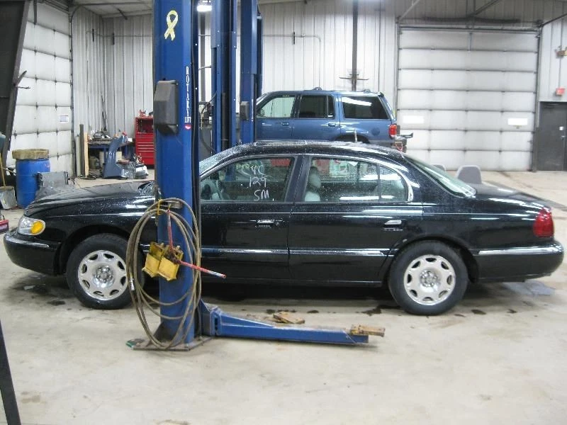 Conjunto de válvula de acelerador del cuerpo del acelerador para 98-02 Lincoln Continental 70167 Foto 2 de 4