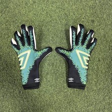 Umbro Junior Neo League Goalkeeper Gloves