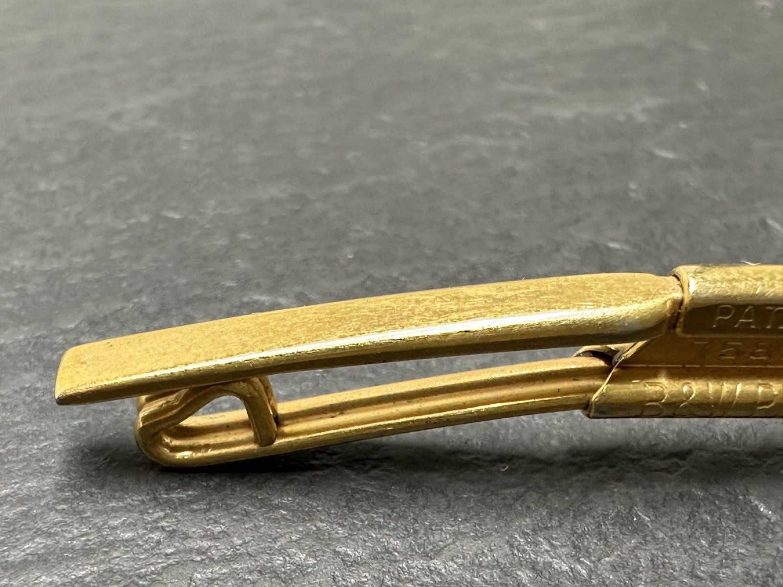 TWO VINTAGE SWANK GOLD TONE COLLAR BAR CLIPS M220