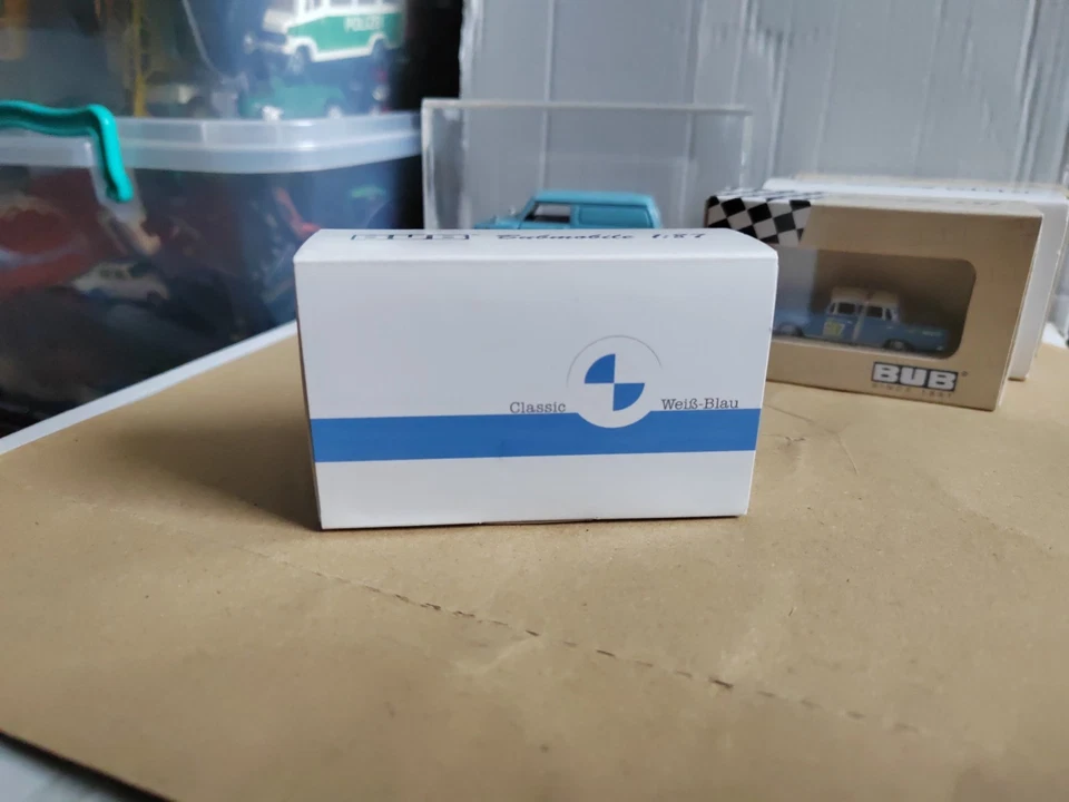 Modelo Bub BMW 2002 Ti blanco y azul 1 de 1000 en caja 1/87 Foto 2 de 3