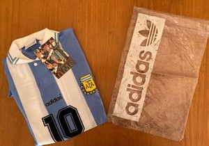 Maillot Vintage Argentine 1978 – Réplique Mario Kempes N°10, Adidas Taille L