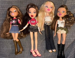 Lot 3 poupées Bratz - Jeux & Jouets
