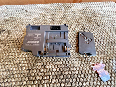 2012-2019 REANULT CLIO MK4 IGNITION CARD READER AND ONE KEY 285902325R