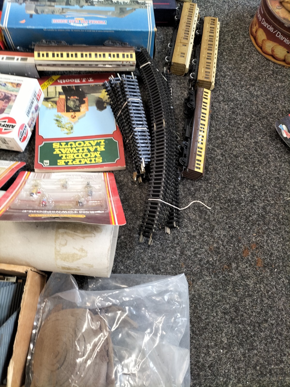 Hornby Model Train Collection inc track, trains (some new