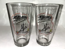Montauk Brewing Company Pint Glass Set of 2 New Happy Holidays Rare Craft Beer