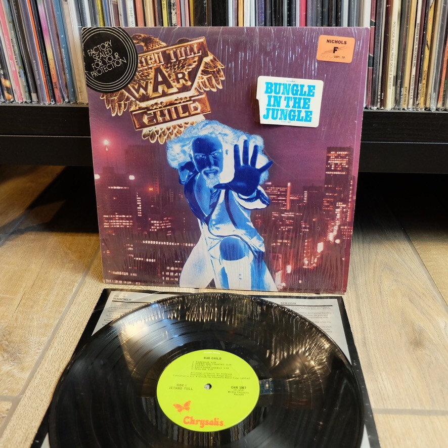 1974 Jethro Tull – War Child Vinyl Record LP CHR 1067
