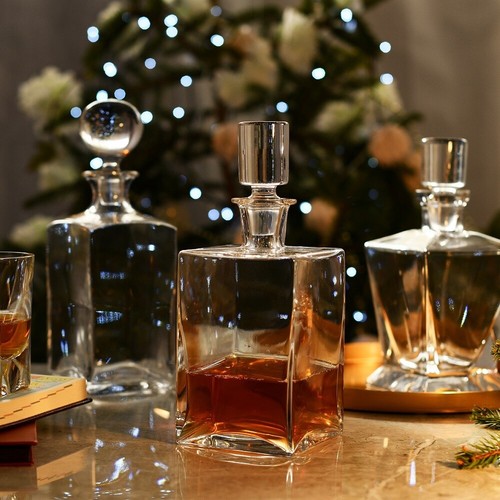 Krosno Caro Quadratische Karaffe für Whisky Rum Dekanter | 750 ml | Handwäsche - Bild 3 von 7