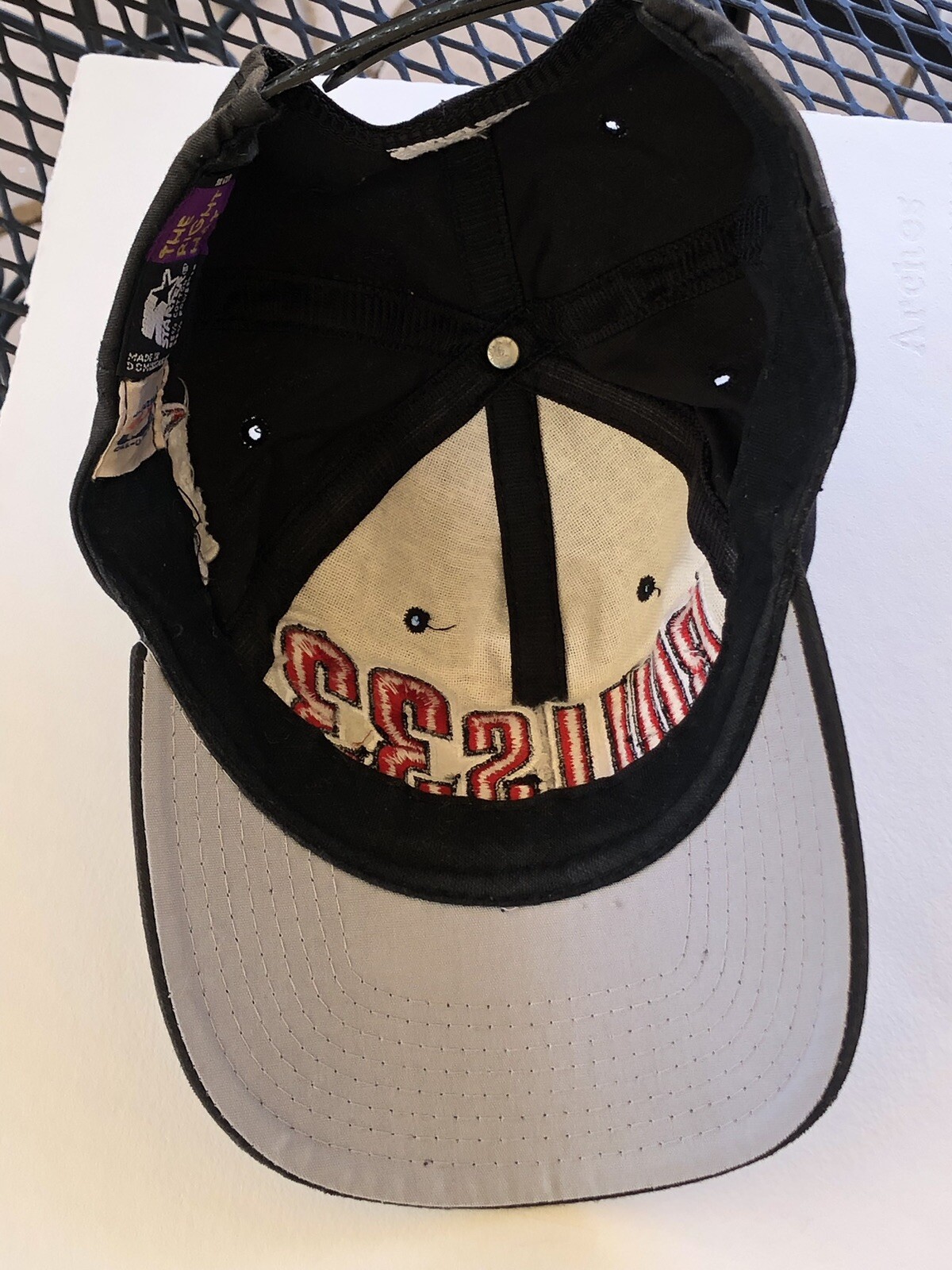 Vintage Lot  CHICAGO BULLS #33 Scottie Pippen Starter Cap 90s & Bulls Adidas thumbnail 8