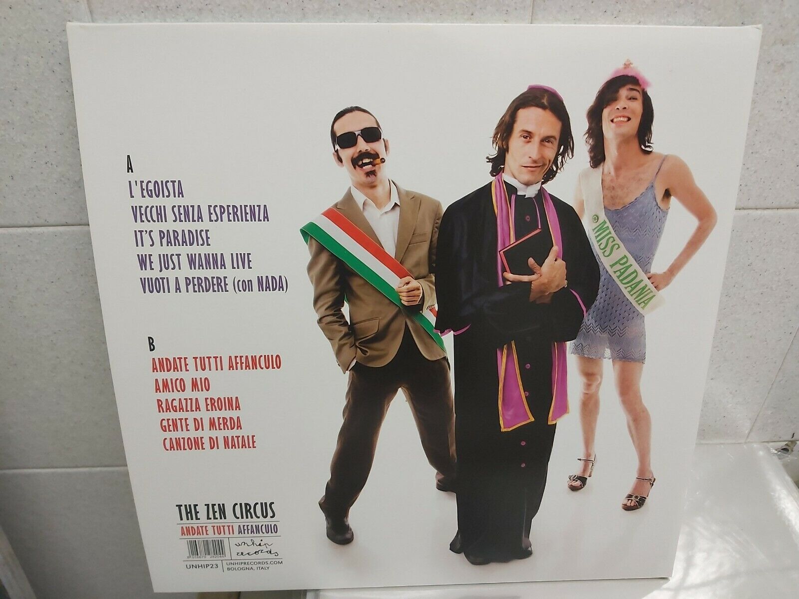 Foto 2 di 3