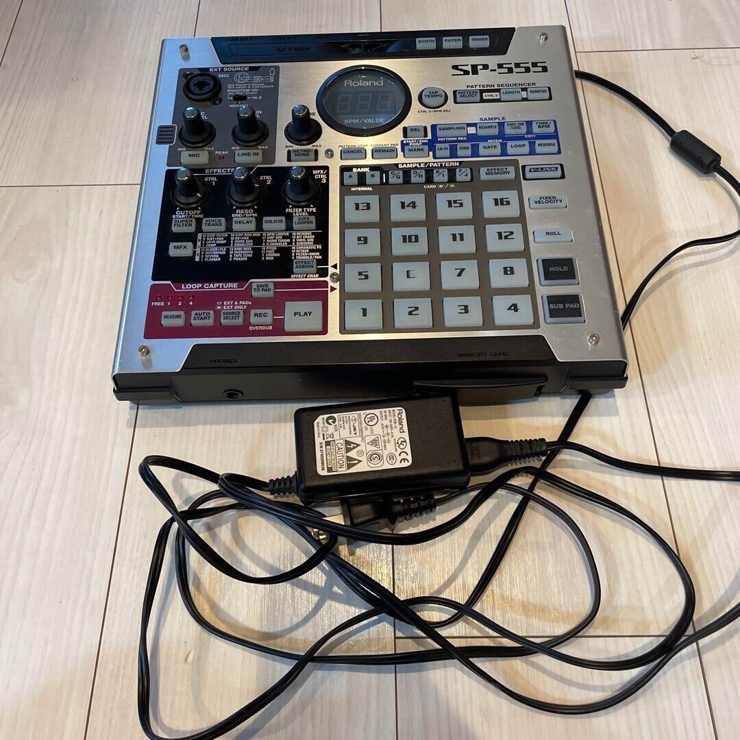 Roland SP-555 Creative Sampler Effector MIDI SP555 Tested Roland SP-555 Creative Sampler Effector MIDI SP555 Tested