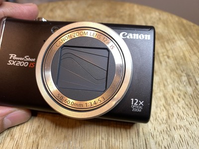 Canon PowerShot SX200 IS BK 12倍ズーム Amazon.com : Canon PowerShot SX200IS 12.1 MP Digital Camera with