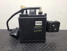 04-16 Chevrolet Tahoe Fuel Vapor Canister OEM 15109431