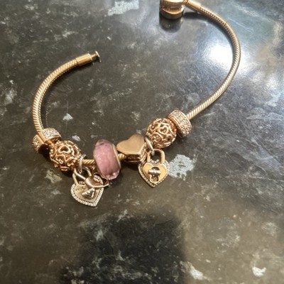 Pandora Armband echt Roségold mit 10 Charms Größe 20