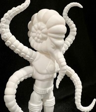 COLORFORMS OUTER SPACE MEN NEW ASTRO NAUTILUS 9" PRNTD HOLIDAY EXCLUSIVE WHITE