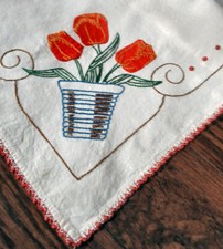 Vtg Tablecloth 30" Square Handmade Big Red Tulips Embroidery Applique