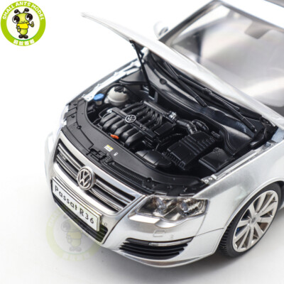 1/18 NZG VW Volkswagen Passat Estate R36 Wagon Silver Diecast