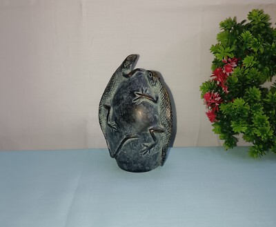 Lizard on the Egg Idol Brass Reptile Theme Sculpture Study Table Showpiece CA838