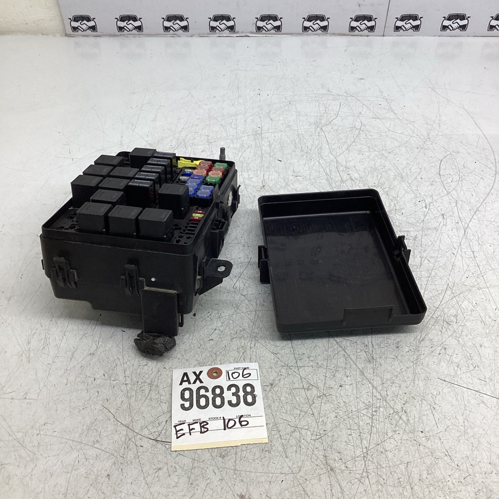14-24 DODGE CHARGER FUS BOX POWER DISTRIBUTION FUSE 7154763030 OEM