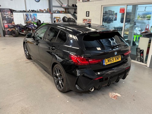 BMW 1 SERIES 2.0 118d M Sport 2019 - Picture 19 of 24