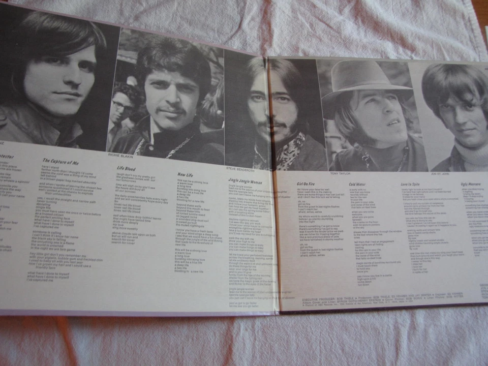 Mint GRAFFITI US origianl ABC 663 1st pressing Psych 1969 gatefold perfect - Image 2 of 4