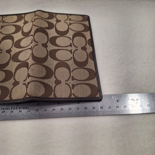 Coach Logo Wallet Checkbook Cover Vintage Brown and Beige Cloth & Leather READ* - Picture 11 of 14
