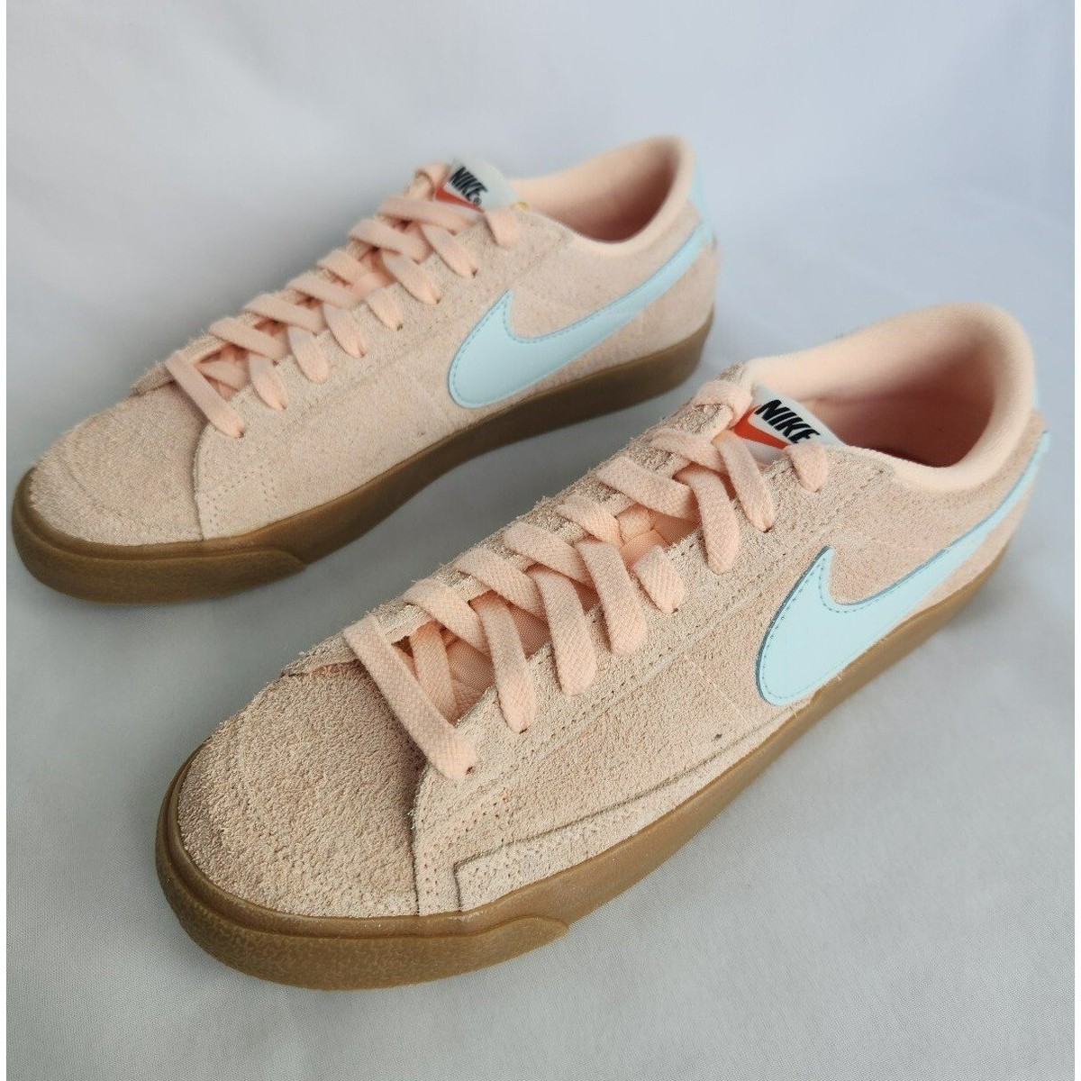 10 WOMEN'S NIKE BLAZER LOW 77 VINTAGE FQ8060-800 CRIMSON 10 WOMEN'S NIKE BLAZER LOW 77 VINTAGE FQ8060-800 CRIMSON