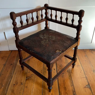 Antique Wooden Corner Chair Seat Armchair Vintage Accent Leather Wood Rush - Image 1 of 4
