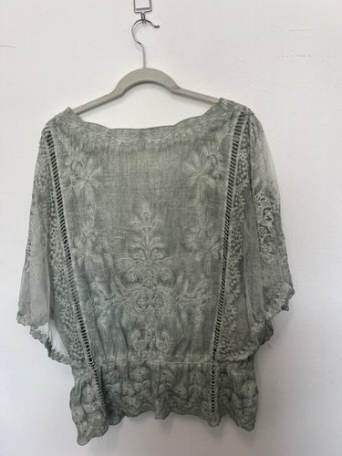 Democracy Women's Mineral Wash Crochet Butterfly Sleeve Top Size large Green - Picture 3 of 9