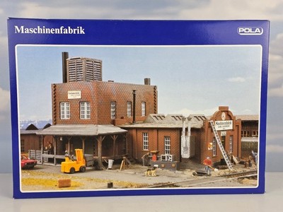 (6679) Pola H0, 811 Maschinenfabrik Bausatz Neu & OVP