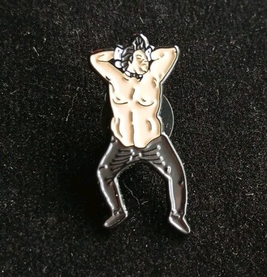 CHRIS FARLEY PIN ''Chippendales Skit'' Patrick Swayze pinback SNL Funny Comedy OG