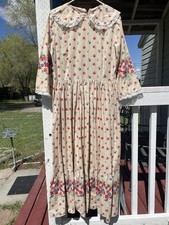 Vintage 30’s Handmade Prairie Peasant Maxi Dress Micro Floral Cottage-core Lace
