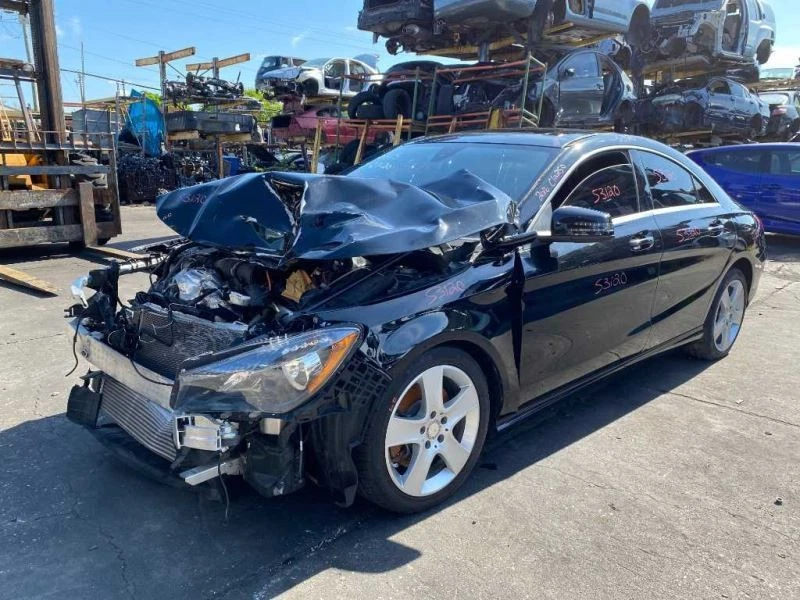 Cubierta cosmética del motor 2014 2015 2016 2017 2018 Mercedes Benz CLA250 2700102801 Foto 3 de 4