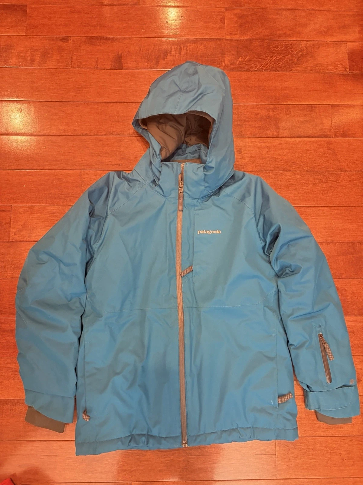 Patagonia Snowshot H2NO Jacket Boys M (10) Snow Ski Snowboard Blue
Opens in a new window or tab