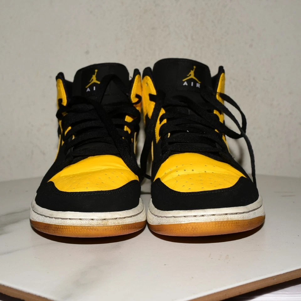 Nike Jordan 1 Retro Mid New Love Men US 12 - Image 4 of 4