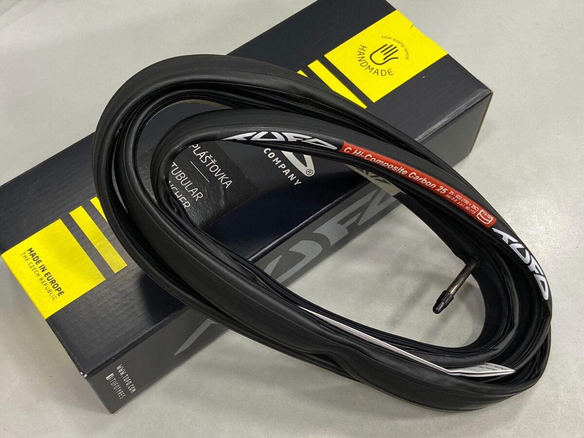 TUFO HI-COMPOSITE CARBON 700×28C ハイコンポジットカーボン TUFO HI-COMPOSITE CARBON 700×28C ハイコンポジットカーボン
