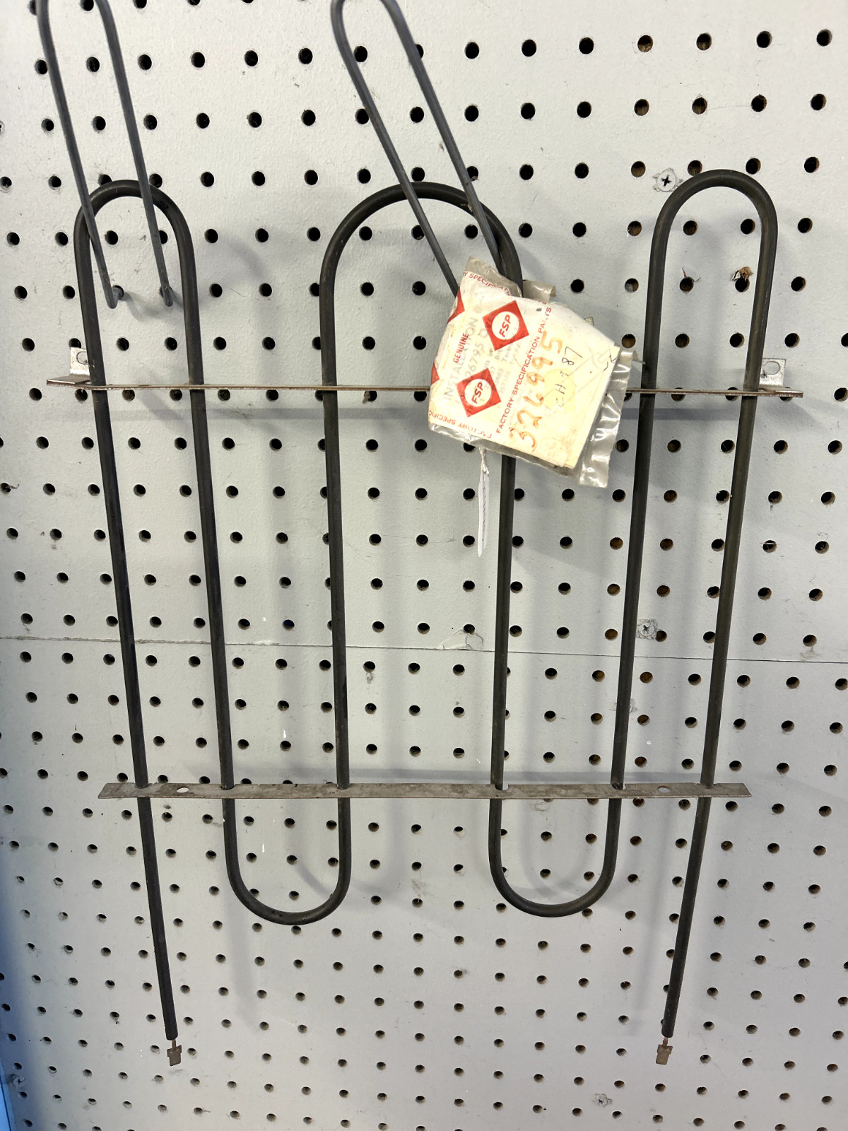 Chromalox Broil Element CH987  3500 Watts 250 Volts