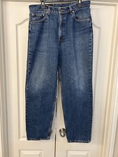 VTG 90’s Levi's 550 Relaxed Fit Jeans 36x32(fit 34x30) Med Wash Denim USA Made