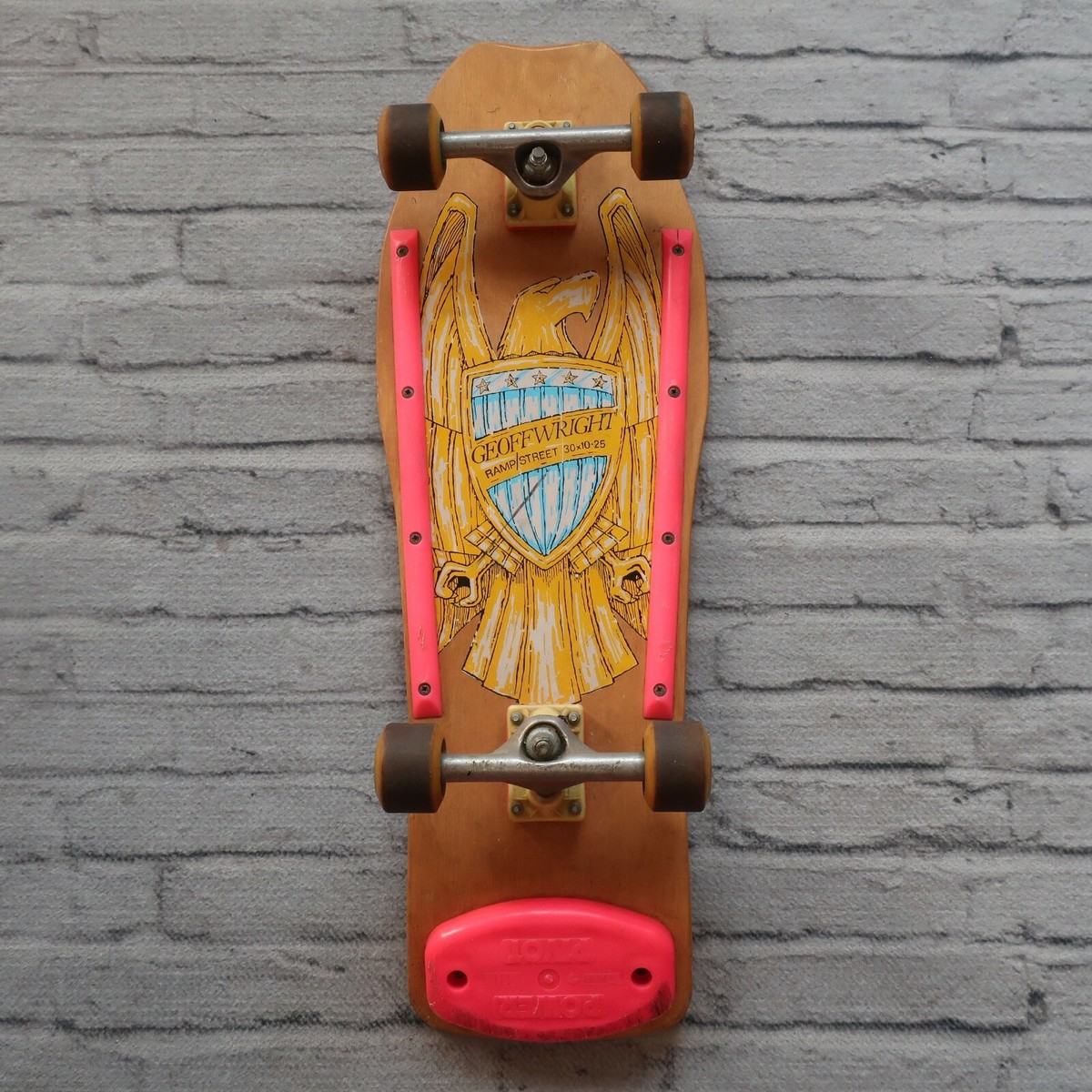 スケートボード 80s Santa cruz skateboard sticker bullet スケートボード 80s Santa cruz skateboard sticker bullet VTG